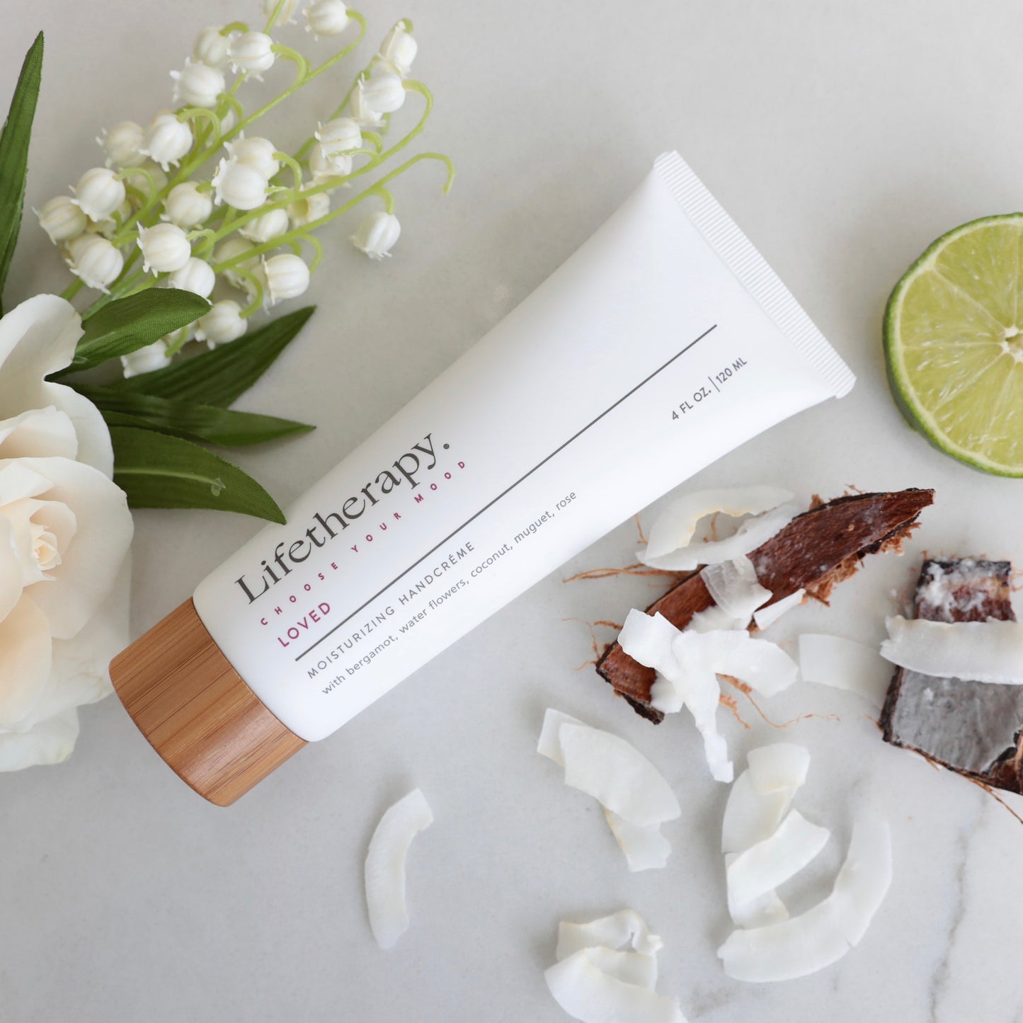 Bergamot, water flowers, coconut, rose moisturizing handcreme