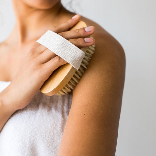 How to Dry Brush for Smooth, Glowing Skin